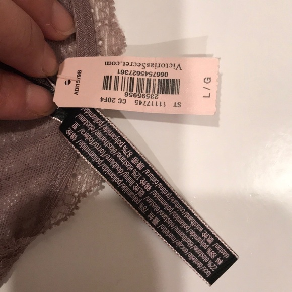 💖 Victoria’s Secret Very Sexy V-String Panty - Picture 6 of 7